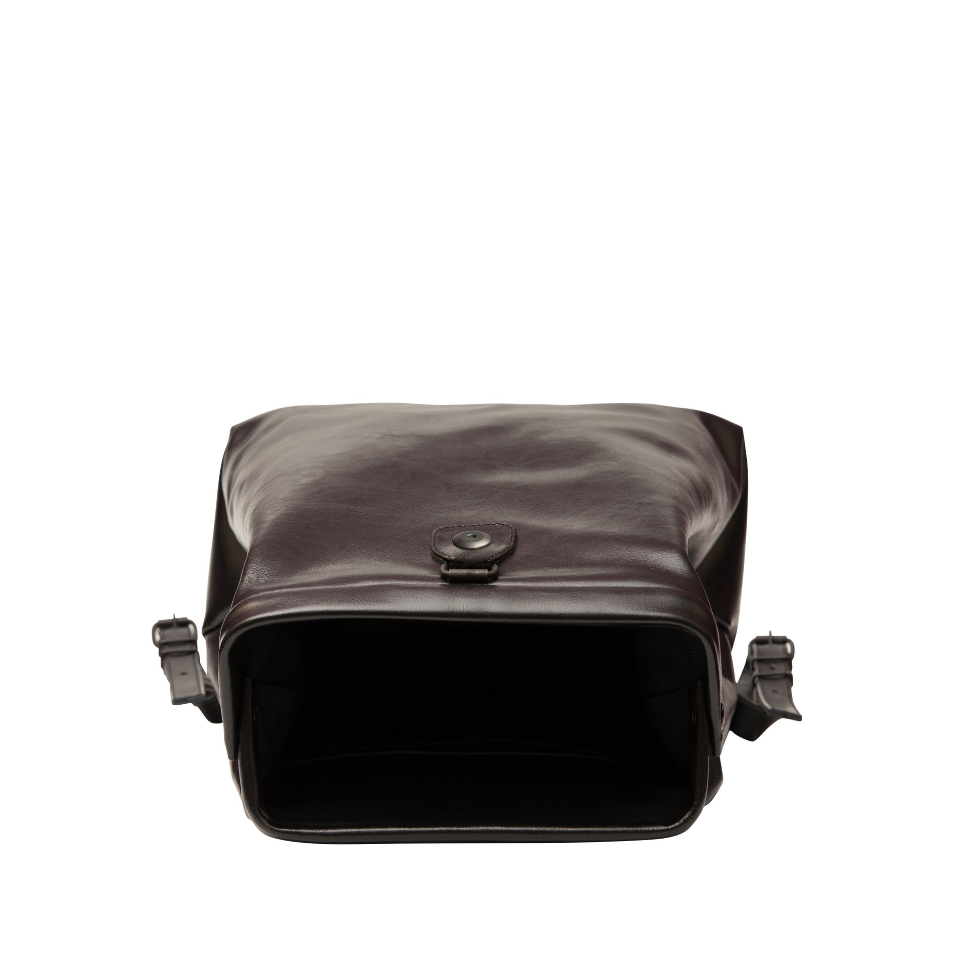 Vintage-Inspired Leather Backpack – Sleek, Secure &amp; Tech-Ready by RR at brixbailey.com