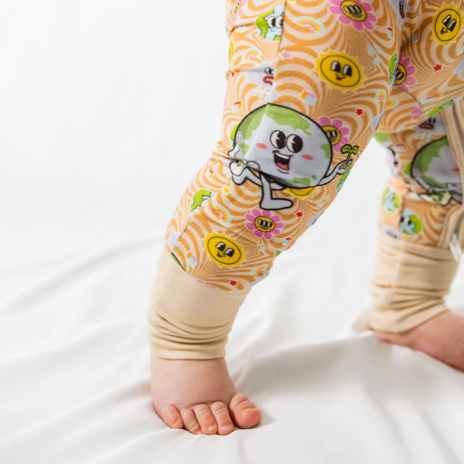 Lil' Earthling Bamboo Zip Onesie - Soft, Stretchy & Crunchy Hippie Vibe for Baby by NIXX BABY at brixbailey.com