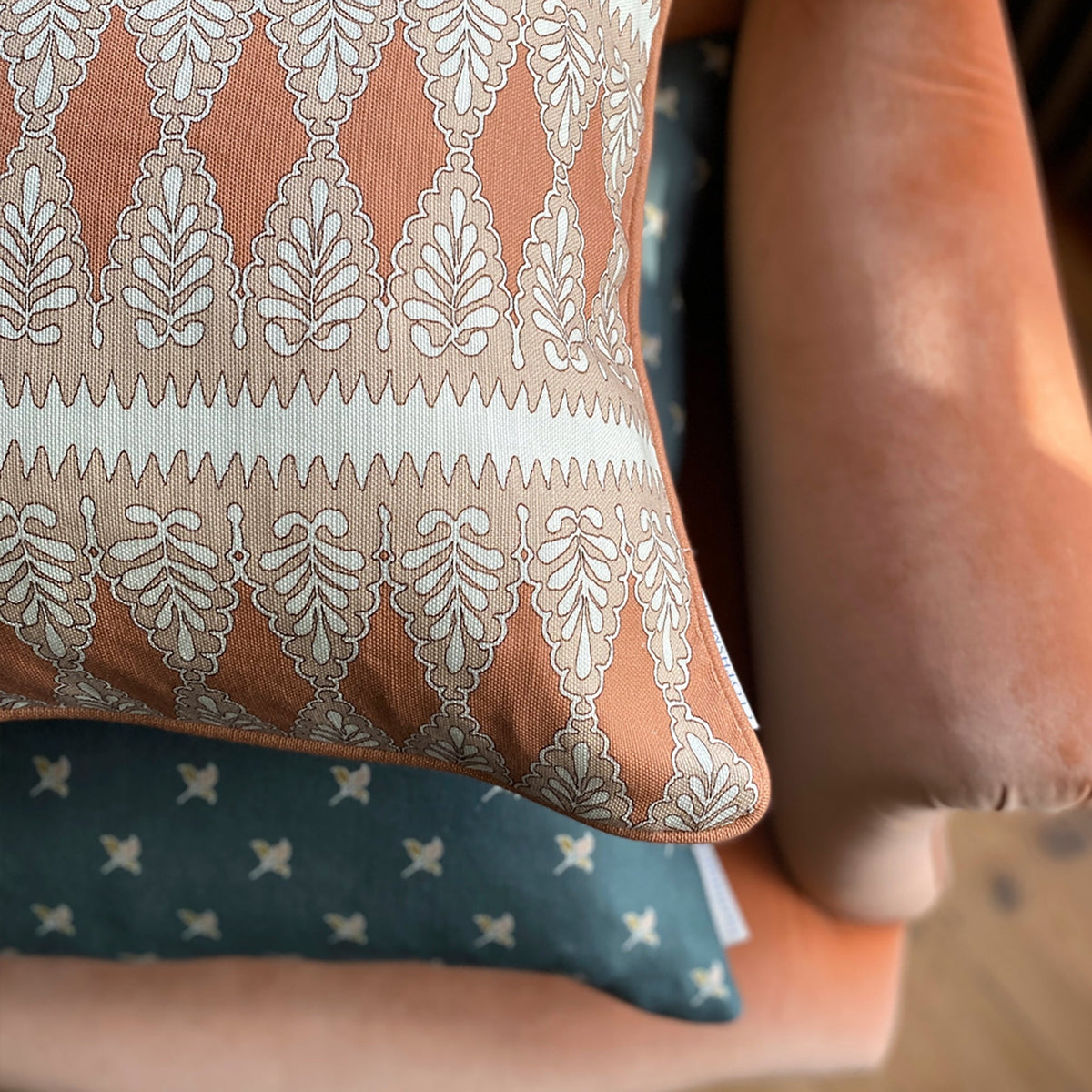 Florian Square Cushion - Rusty pink