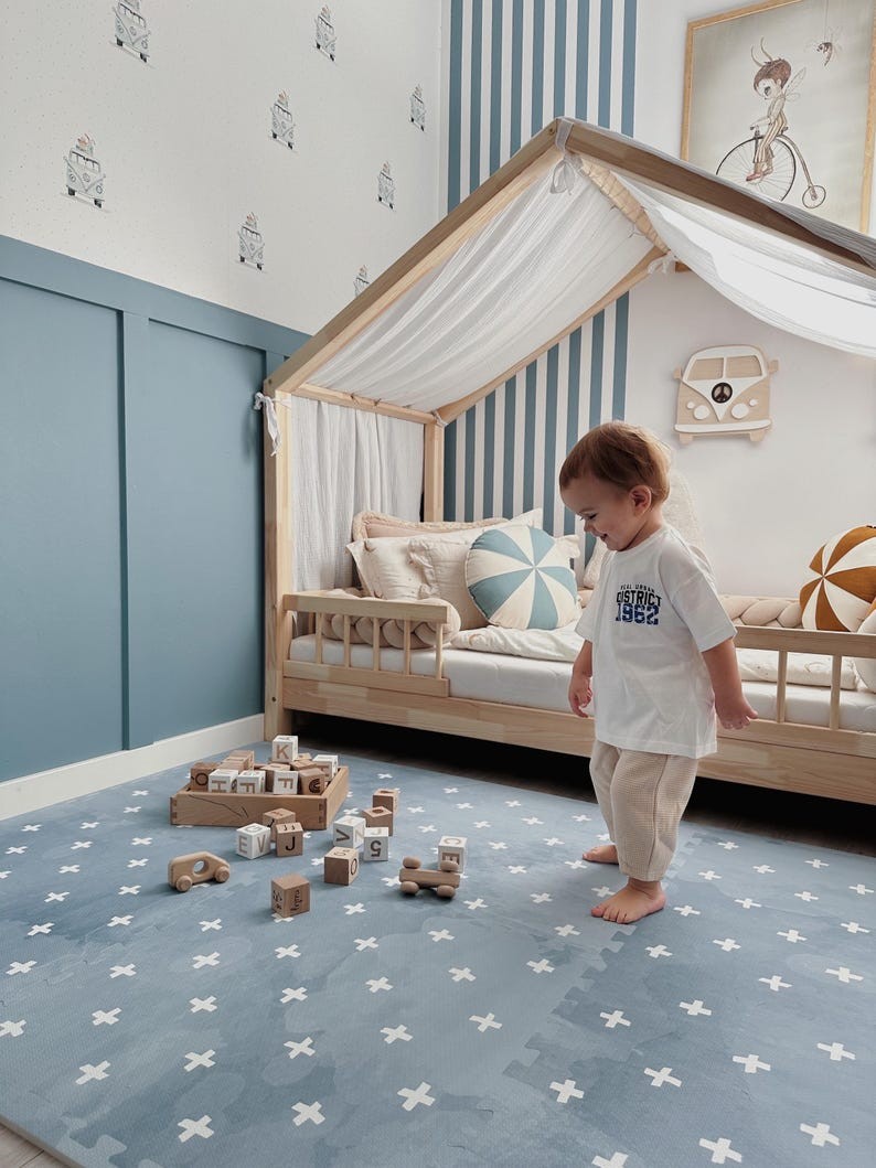 Foam Puzzle Playmat in Cross Azure