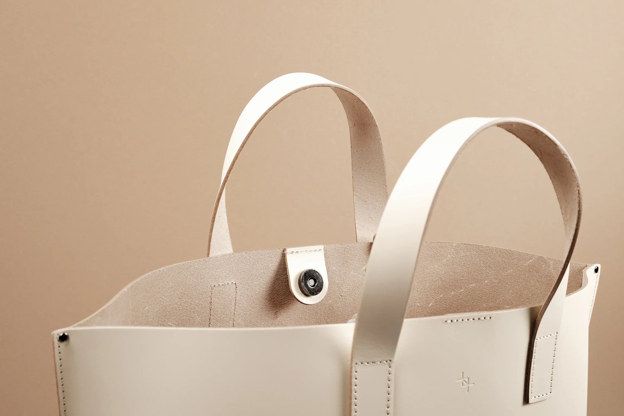 Great Model Bucket Bag in Cookie Brown