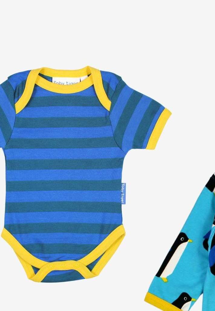 Premium Organic Baby Gift Set with Penguin Print Onesie, Hat, and Bag in Soft Blue and Yellow by Toby Tiger at brixbailey.com