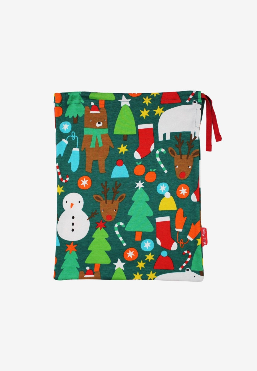 Premium Christmas Baby Gift Set with Cozy Bear Print Pajamas, Hat, and Bodysuit in Eco-Friendly Organic Cotton by Toby Tiger at brixbailey.com