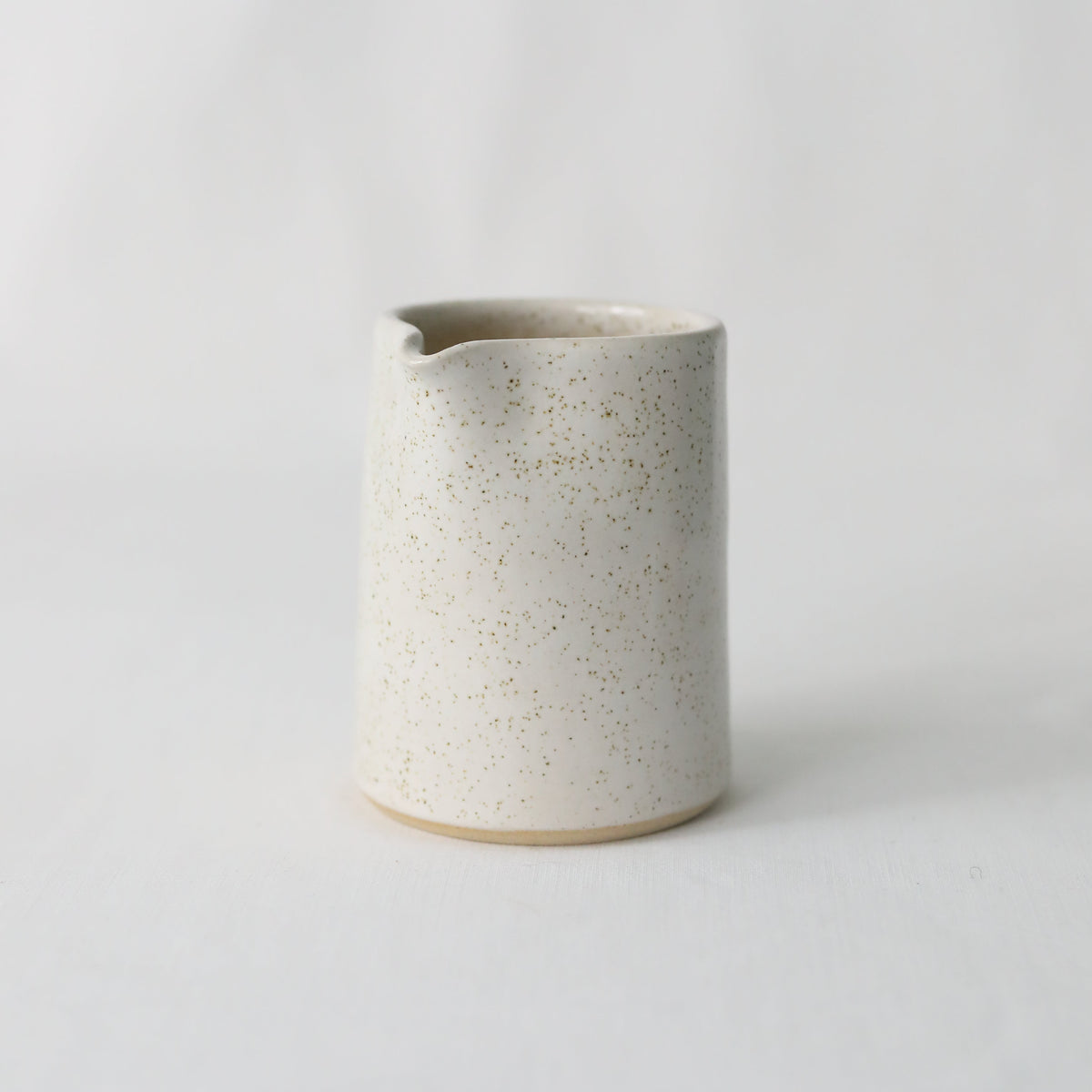 Pepper White Classic Small Jug