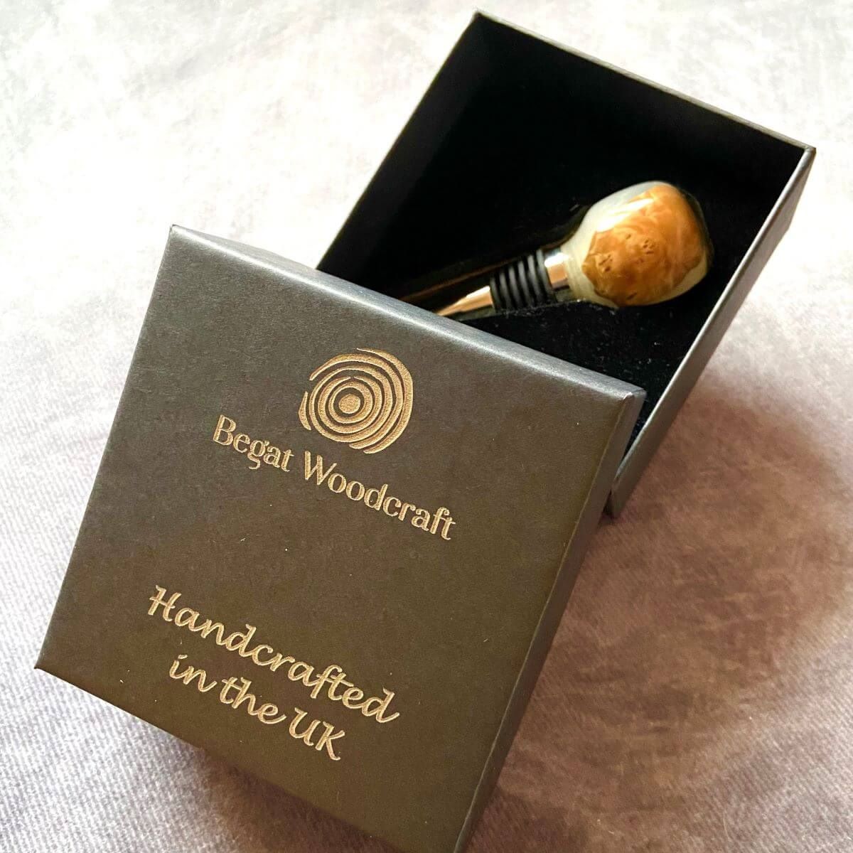 Luxury Handmade Burr Wood &amp; Resin Wine Stopper | Unique Wine Gift