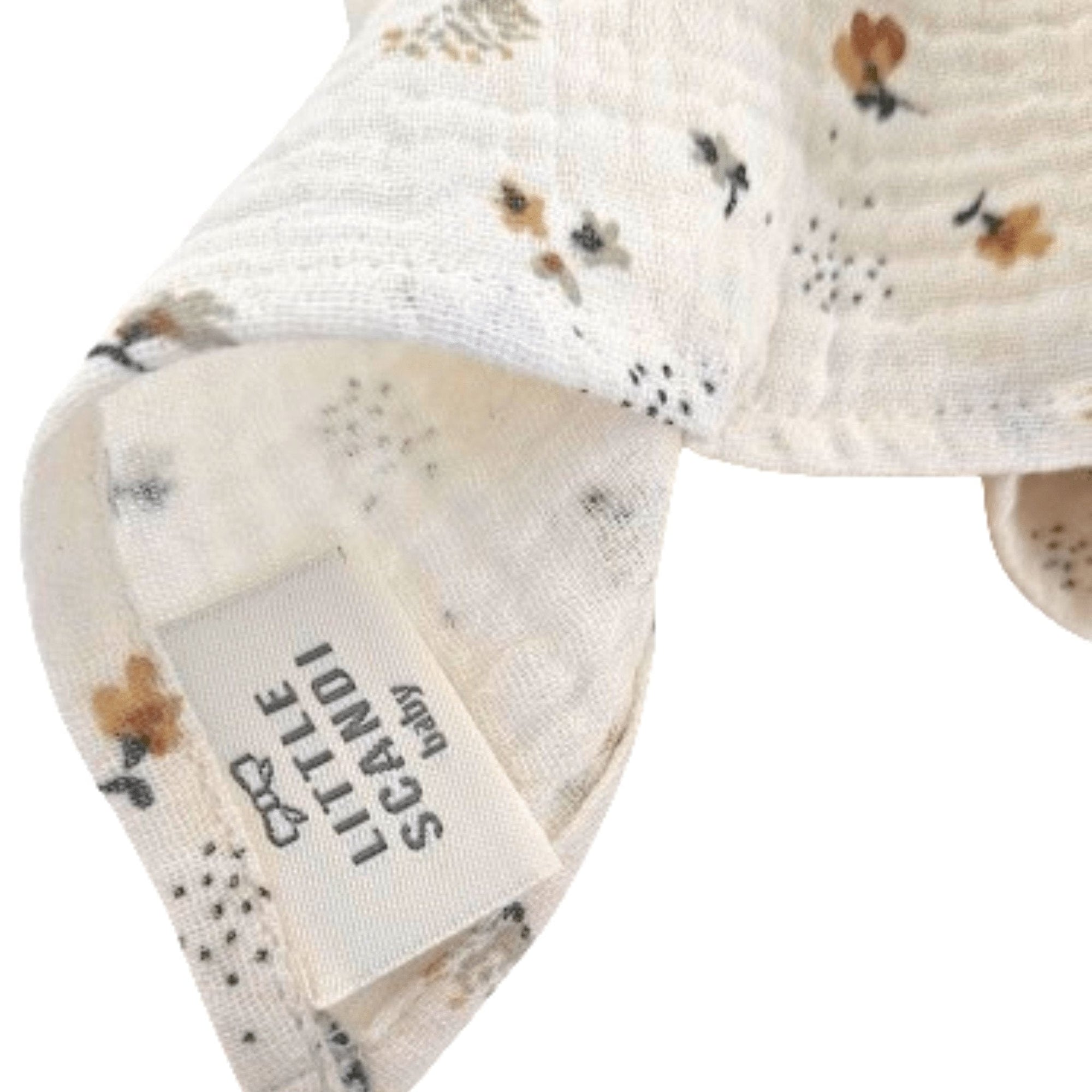 Hedgehog &amp; Garden Blanket