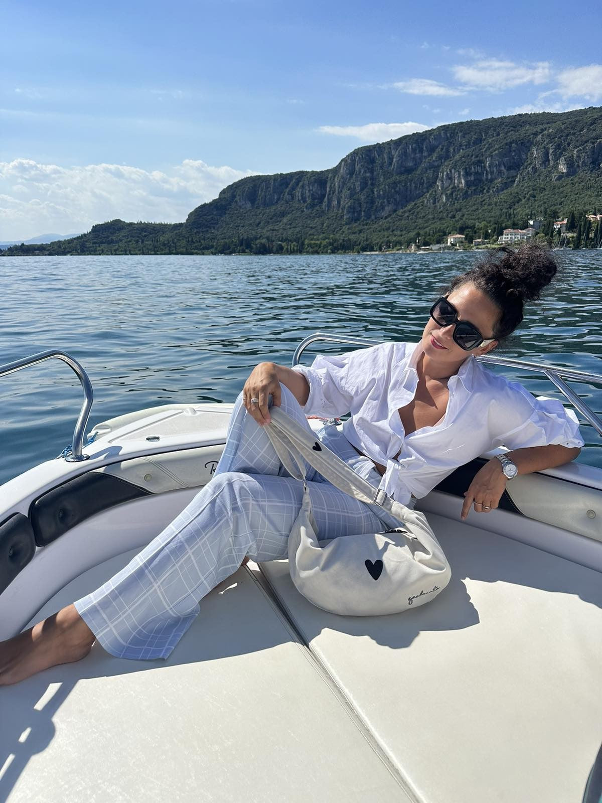 White Heart Shaped Shoulder Bag