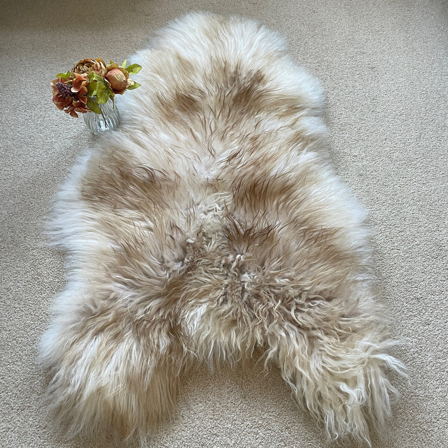 Icelandic Latté Sheepskin Rug 100% Natural Brown Tipped White