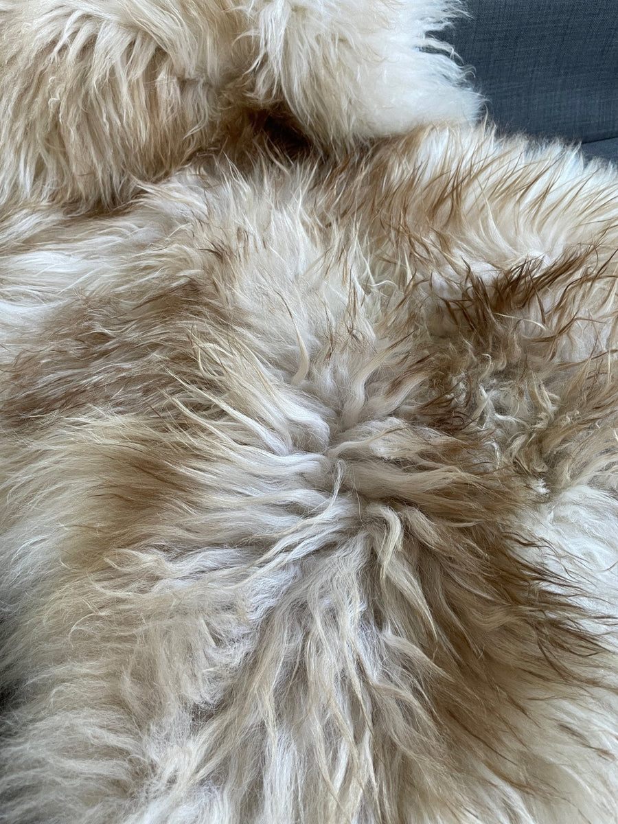 Icelandic Latté Sheepskin Rug 100% Natural Brown Tipped White