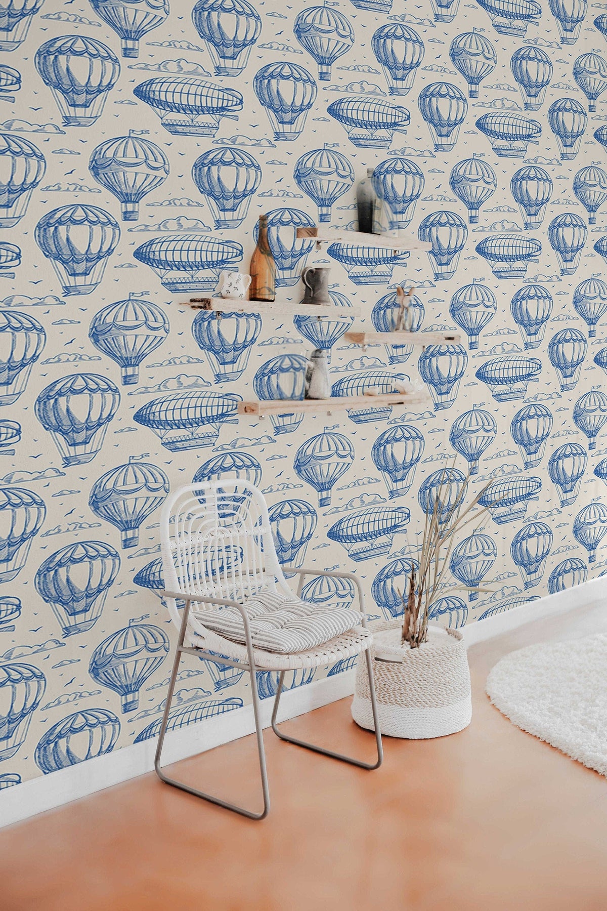 Classic Blue Balloones | Removable Wallpaper | Pattern 