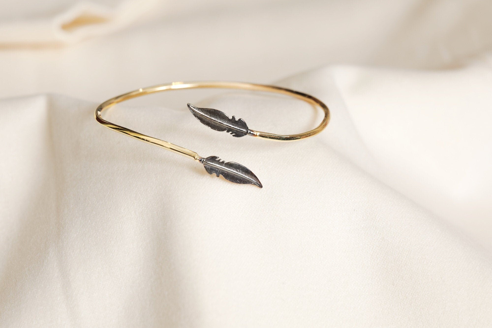 Leaf Bangle Adjustable Bracelet