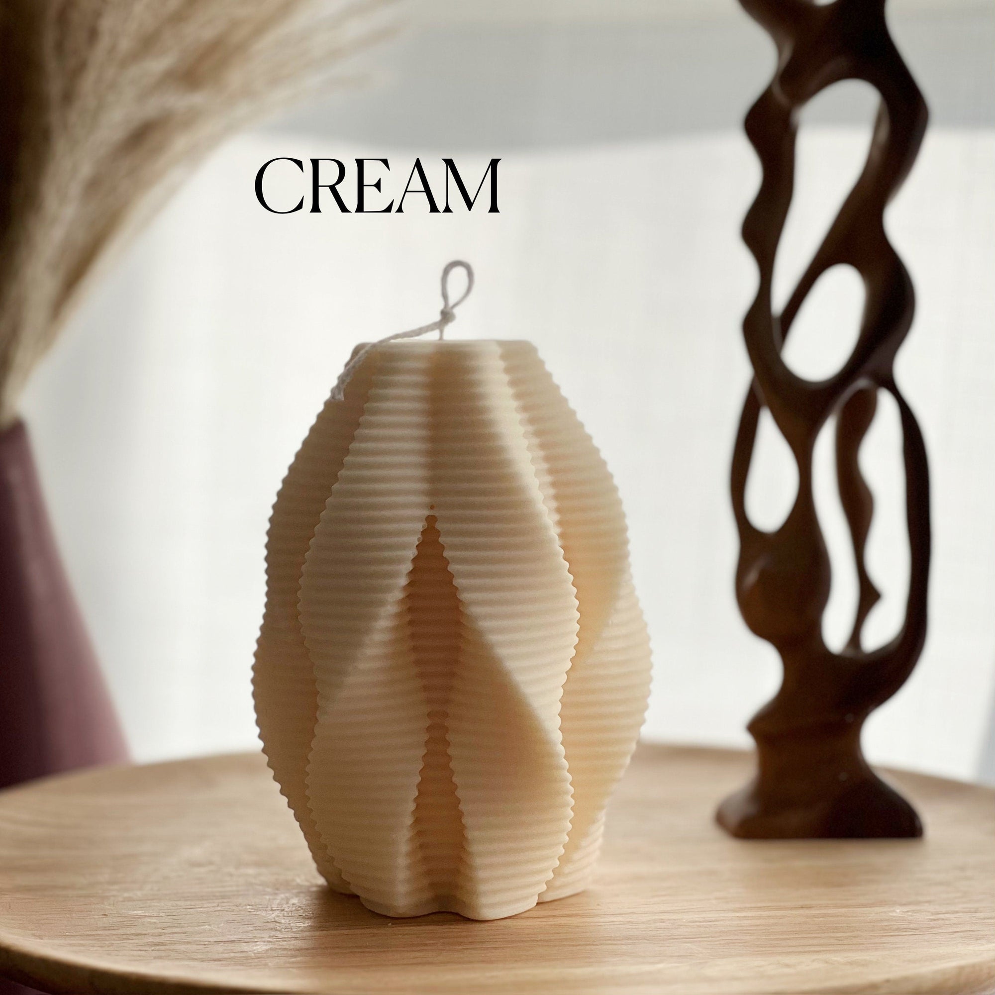 Large Ribbed Swirl Candle