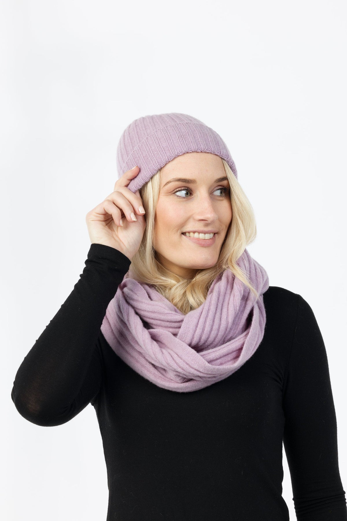 Possum Merino & Silk Ribbed Loop Scarf