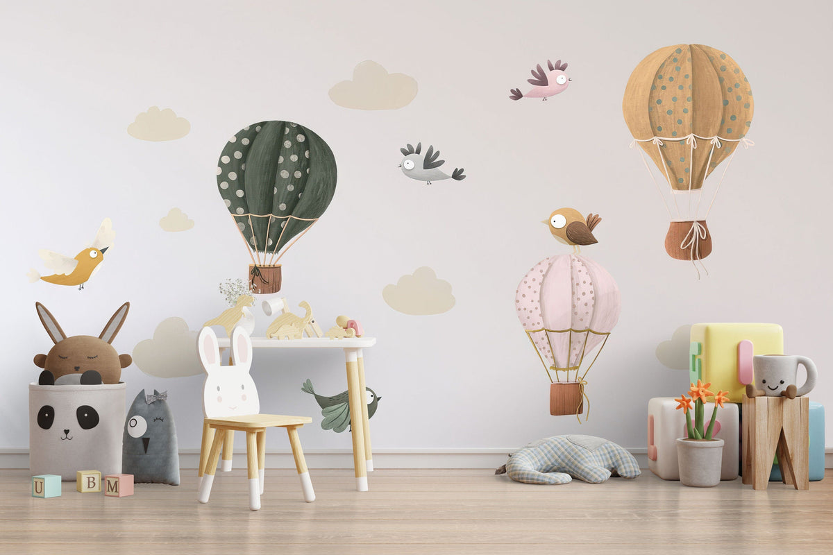 Ballon Balloon and Birds, Clouds Wall Decals for Nursery and Kids' Room