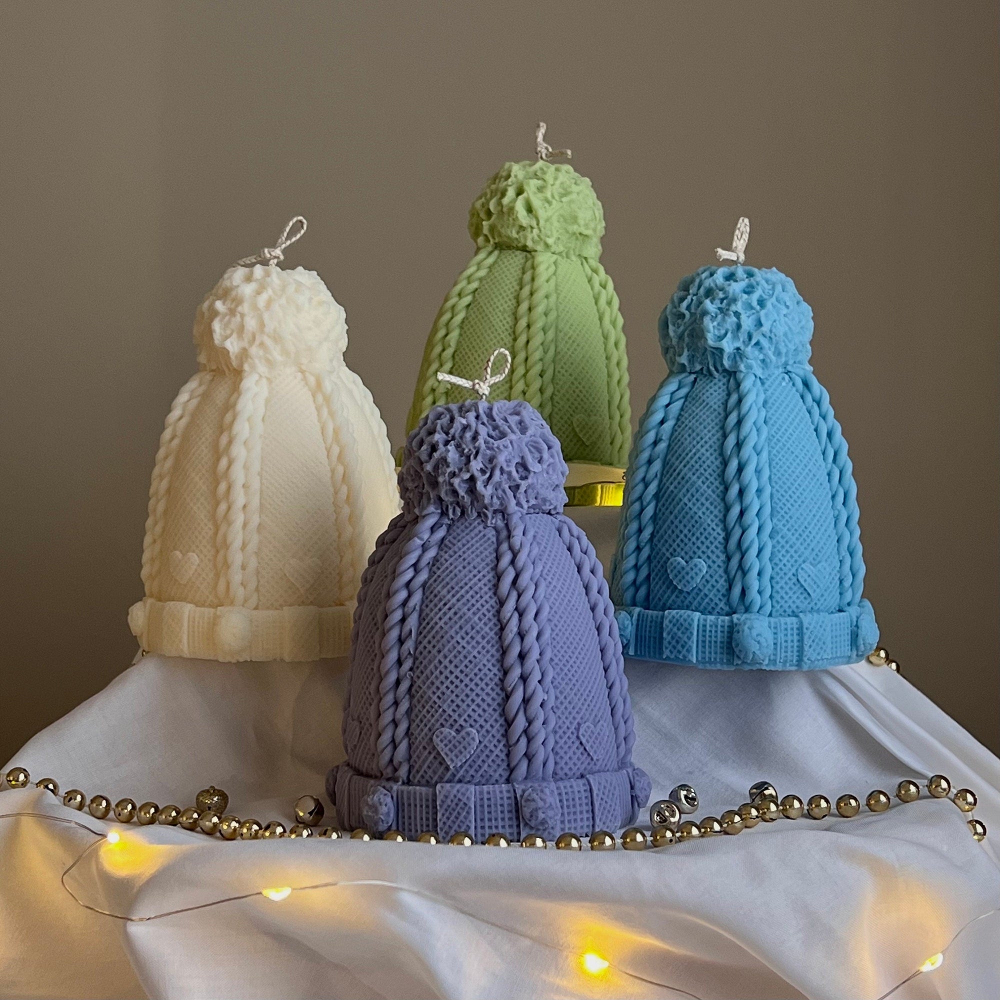 Hand-Poured Christmas Hat Candle: Festive Soy Wax Decor-0