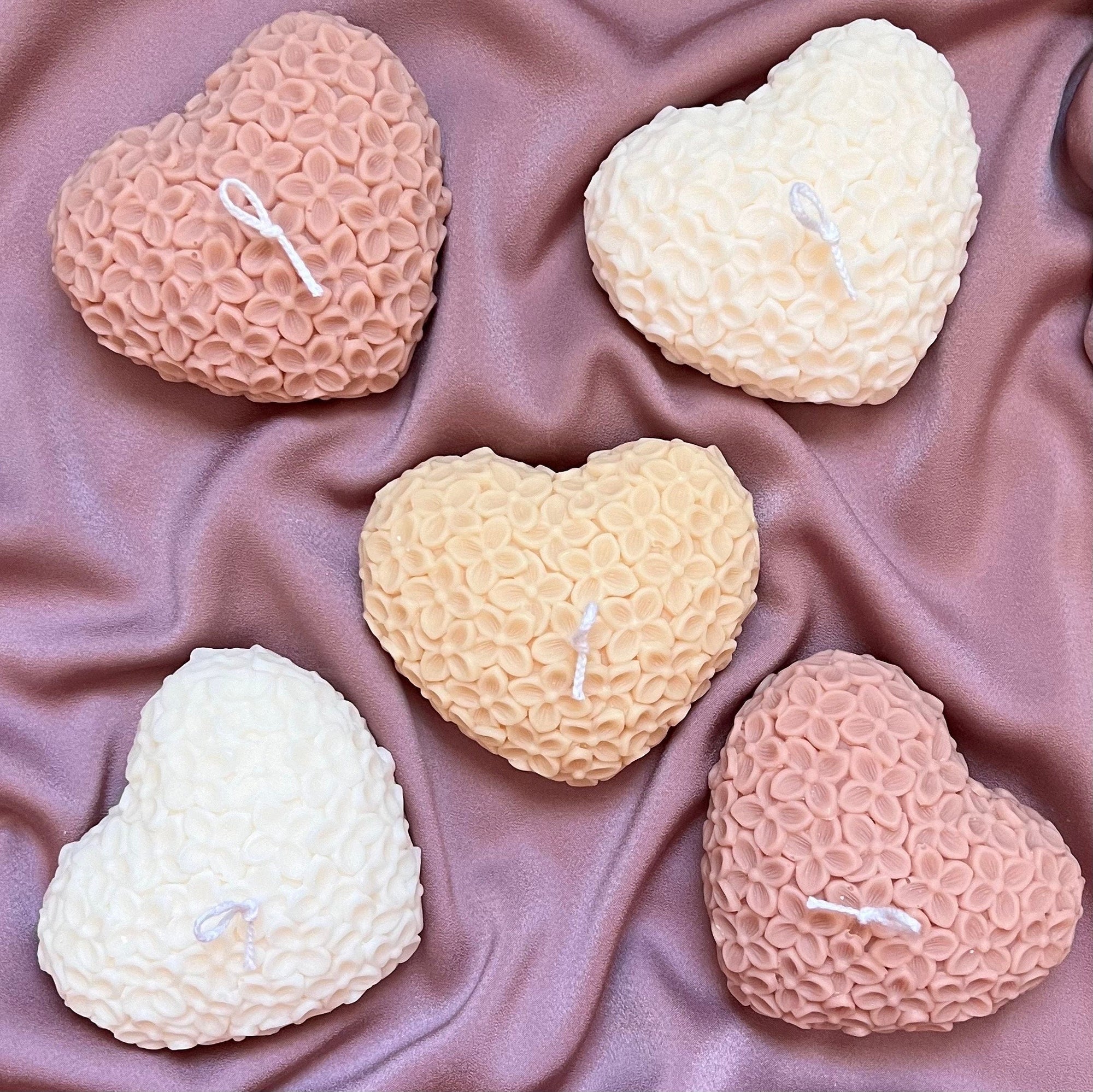 Flower Heart Soy Wax Candle | Romantic Home Decor-0