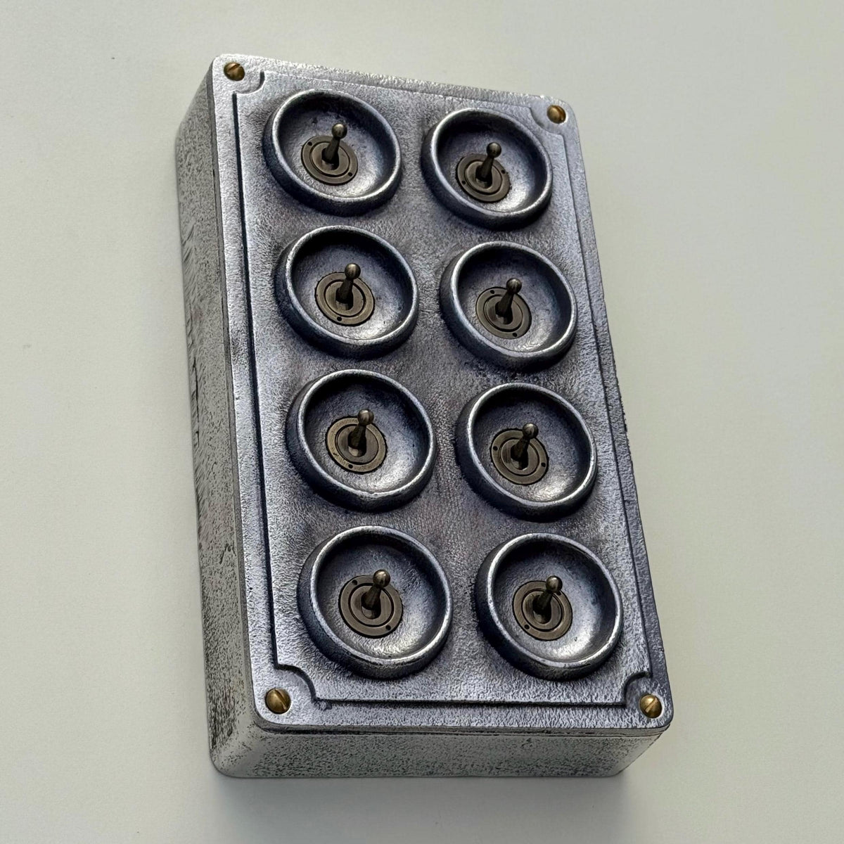 8 Gang 2 Way Toggle Light Switch | Cast Aluminium Surface Mounted