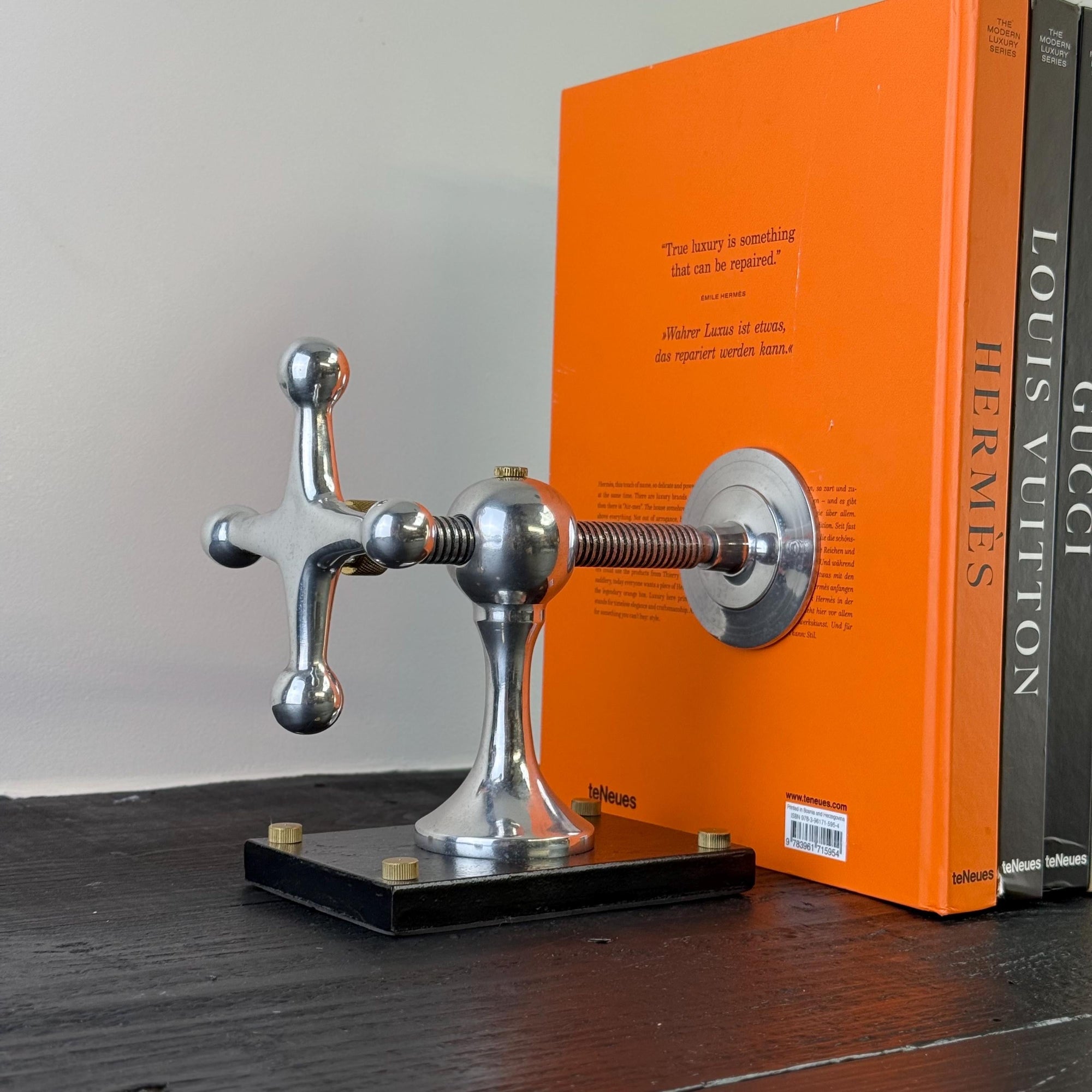 Windlass Bookend Nautical Book Holder Aluminium &amp; Brass Organizer