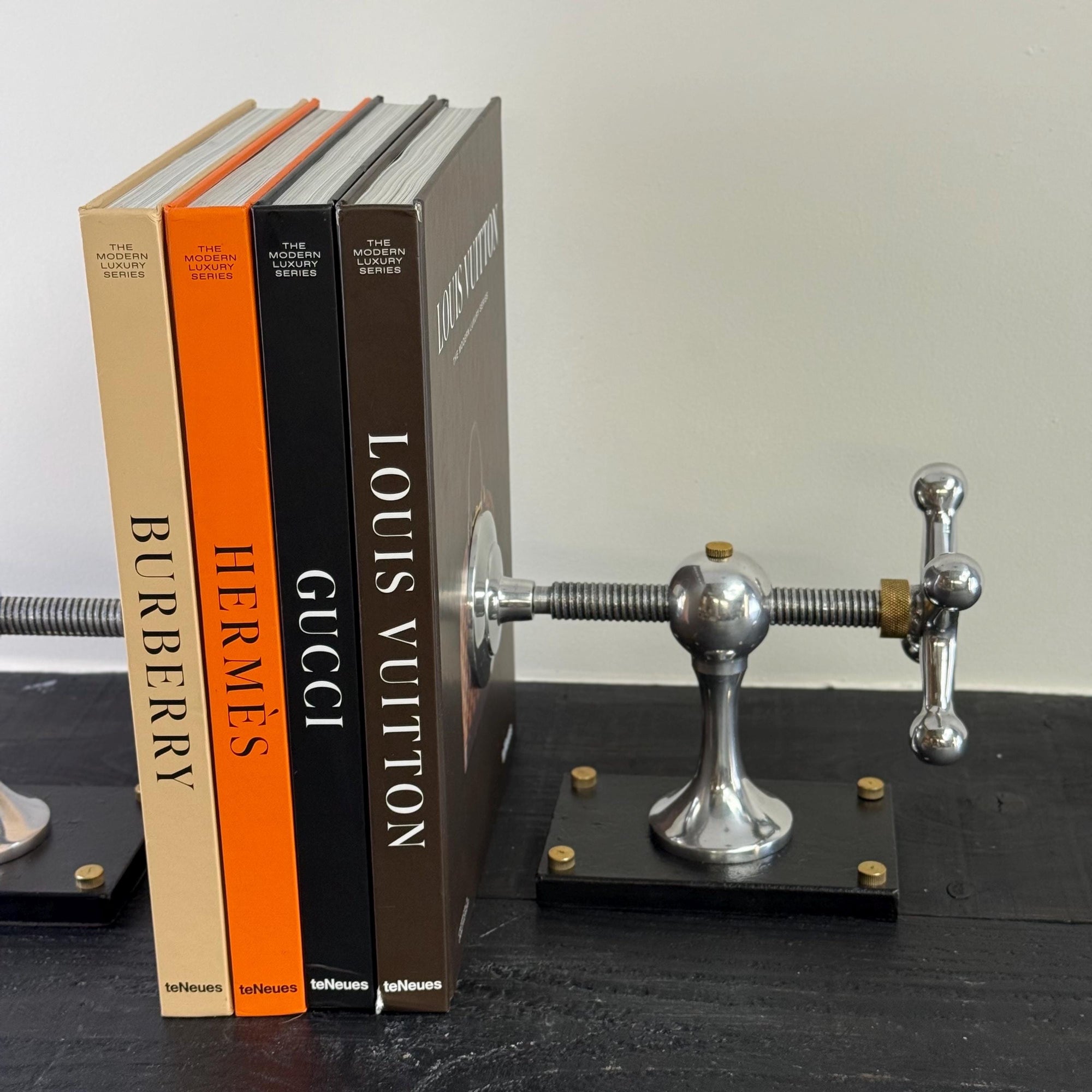 Windlass Bookend Nautical Book Holder Aluminium &amp; Brass Organizer