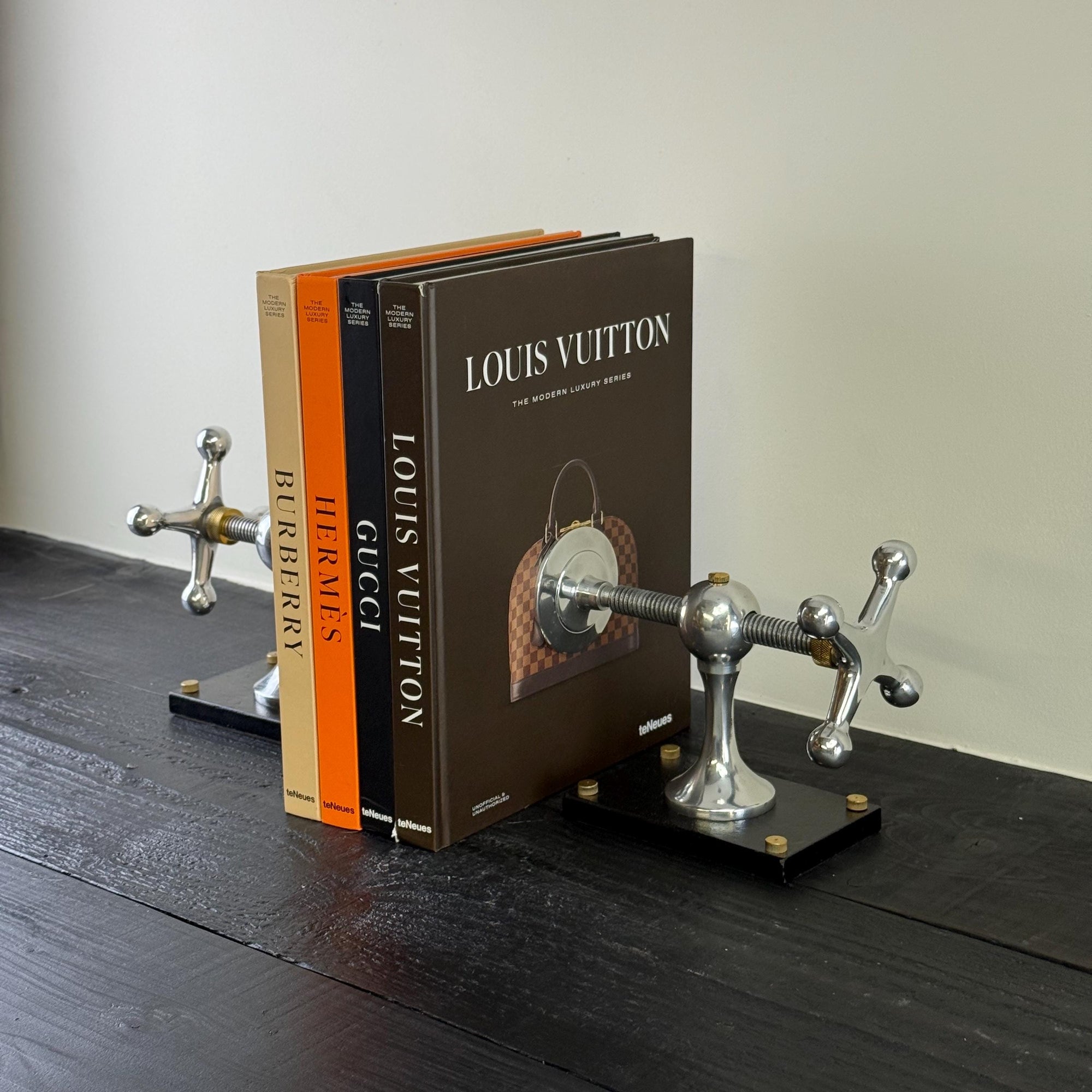 Windlass Bookend Nautical Book Holder Aluminium &amp; Brass Organizer
