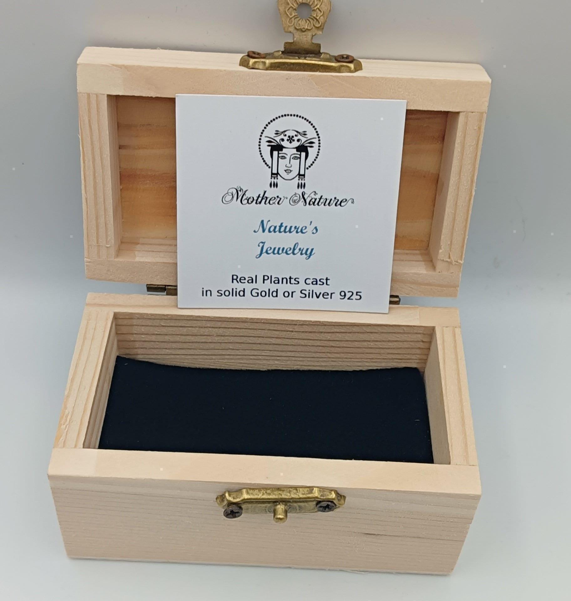 Sea Shell Cuff Bracelet, Dainty Gold Plated Silver (Adjustable)-4