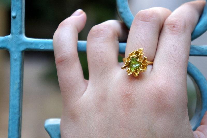 Real Wild Daisy Flower Silver Ring with Bright Blue Murano Glass, Handmade Nature Jewelry, Organic Botanical Band, Unique Gift for Nature Lovers, Sterling Silver 925