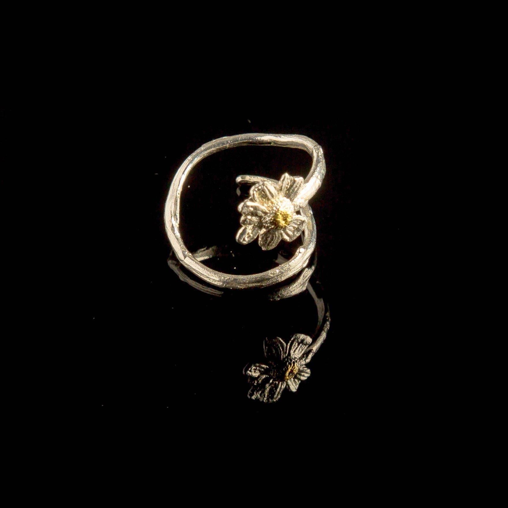 Real Chamomile Flower Ring, Handmade Nature Jewelry, Organic Forest Band, Gift for Health, Eco Sustainable Sterling Silver 925