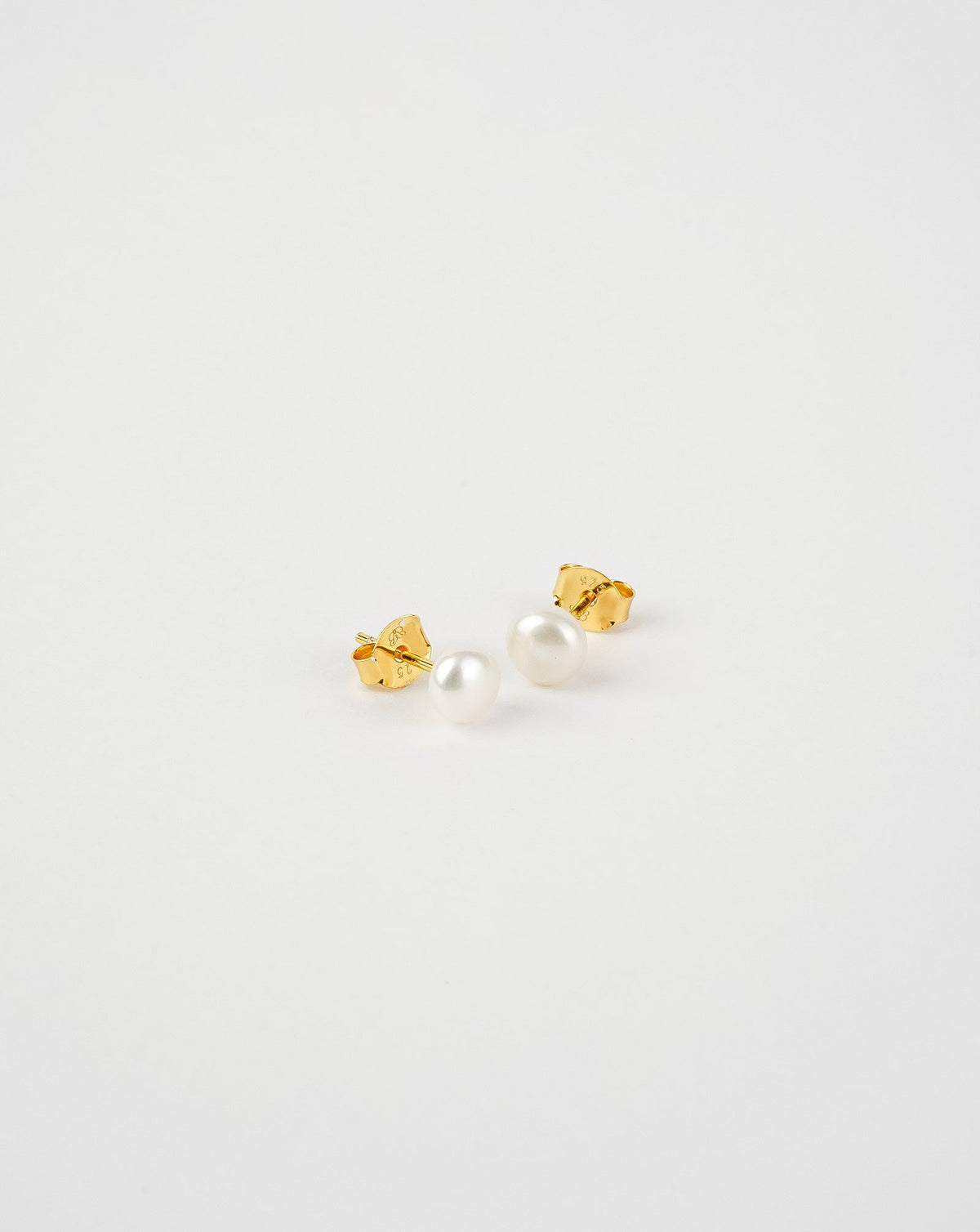 Button Freshwater Pearl Stud Earrings