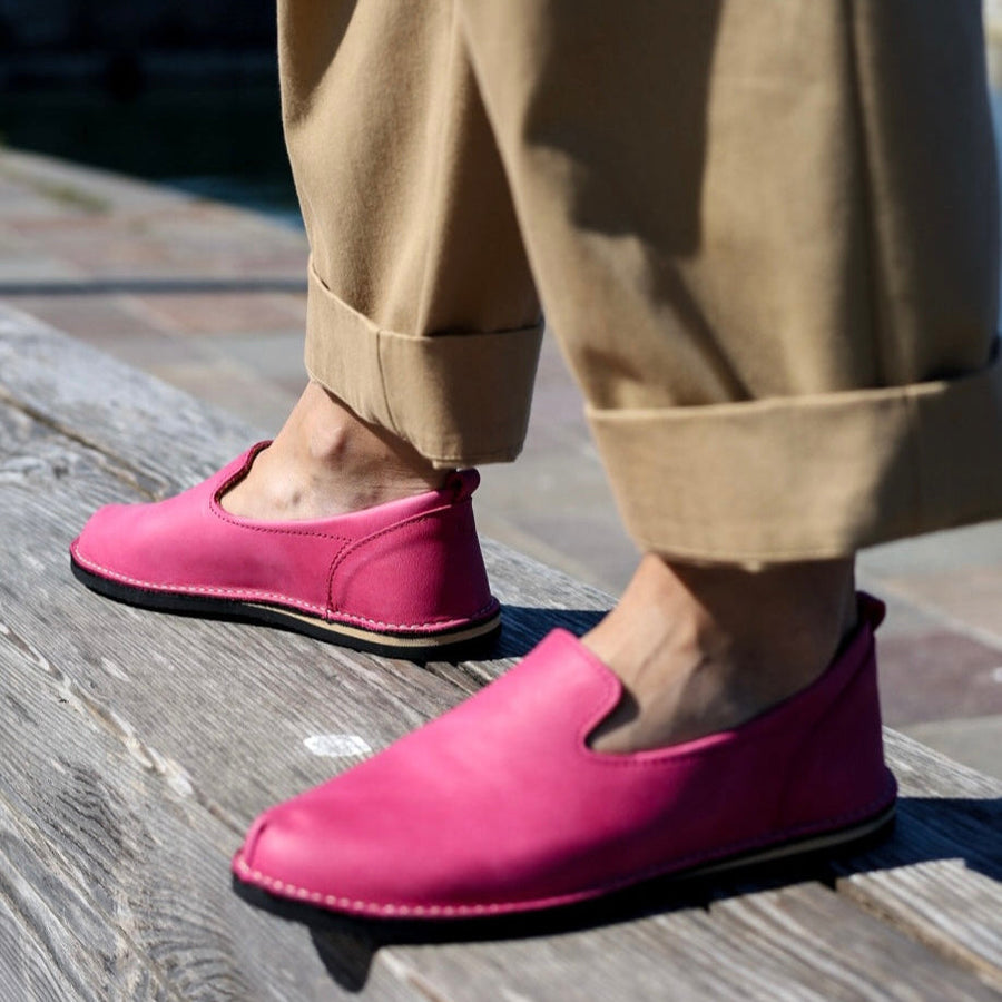 London - Classic Shoes in the TOKU Style - Pink