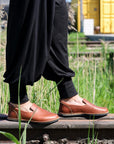 London - Classic shoes in the TOKU style - Brown