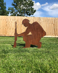 Rusty Metal Kneeling Lest We Forget Soldier Garden Decoration