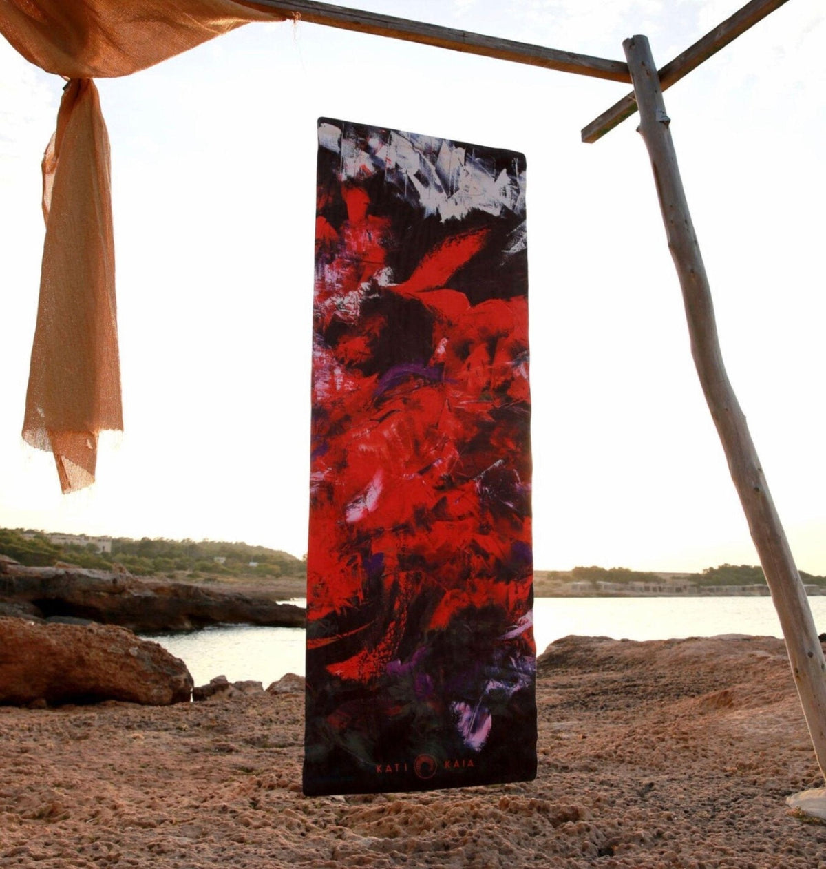 Prometheus Red Travel Mat