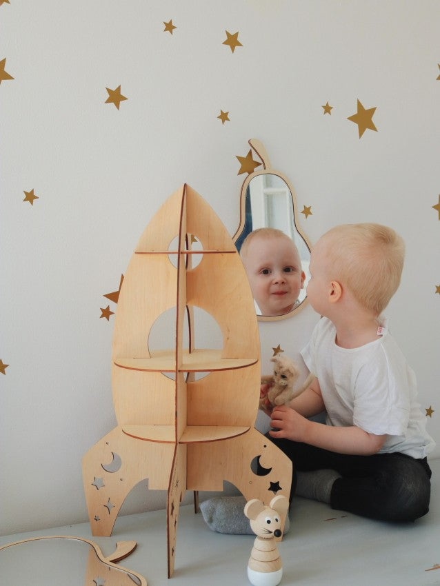 Kids Room Pear Mirror – Child-Friendly Acrylic &amp; Wood
