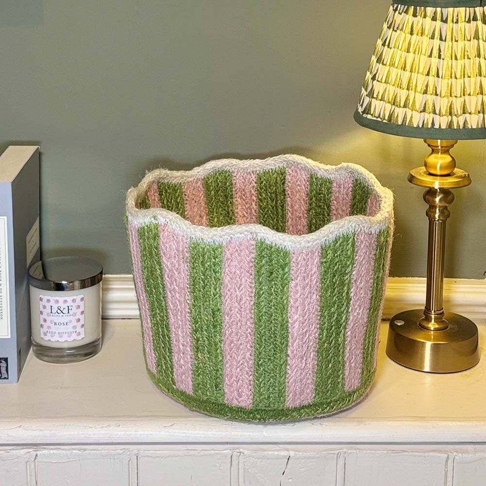 Stripy Scalloped Basket - Kiwi
