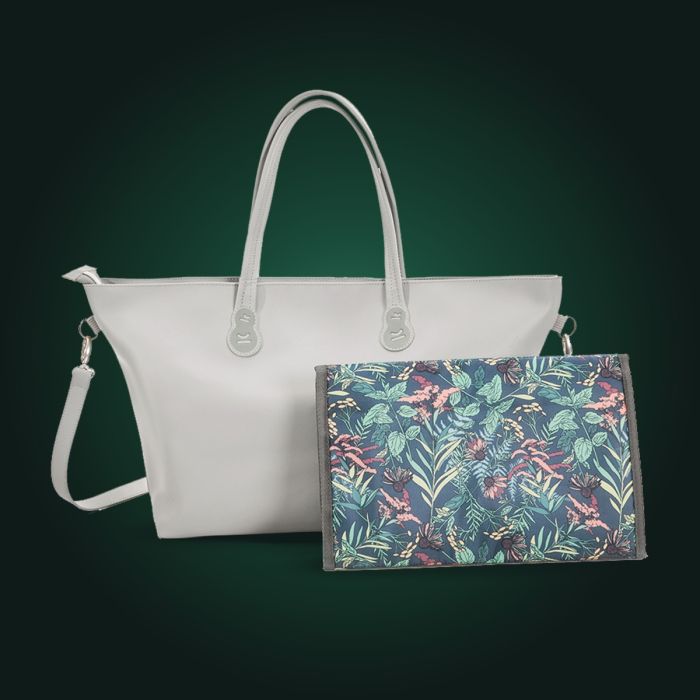 Kinderkraft Treasurebag – Elegant &amp; Versatile Parenting Bag by Kinderkraft at www.brixbailey.com