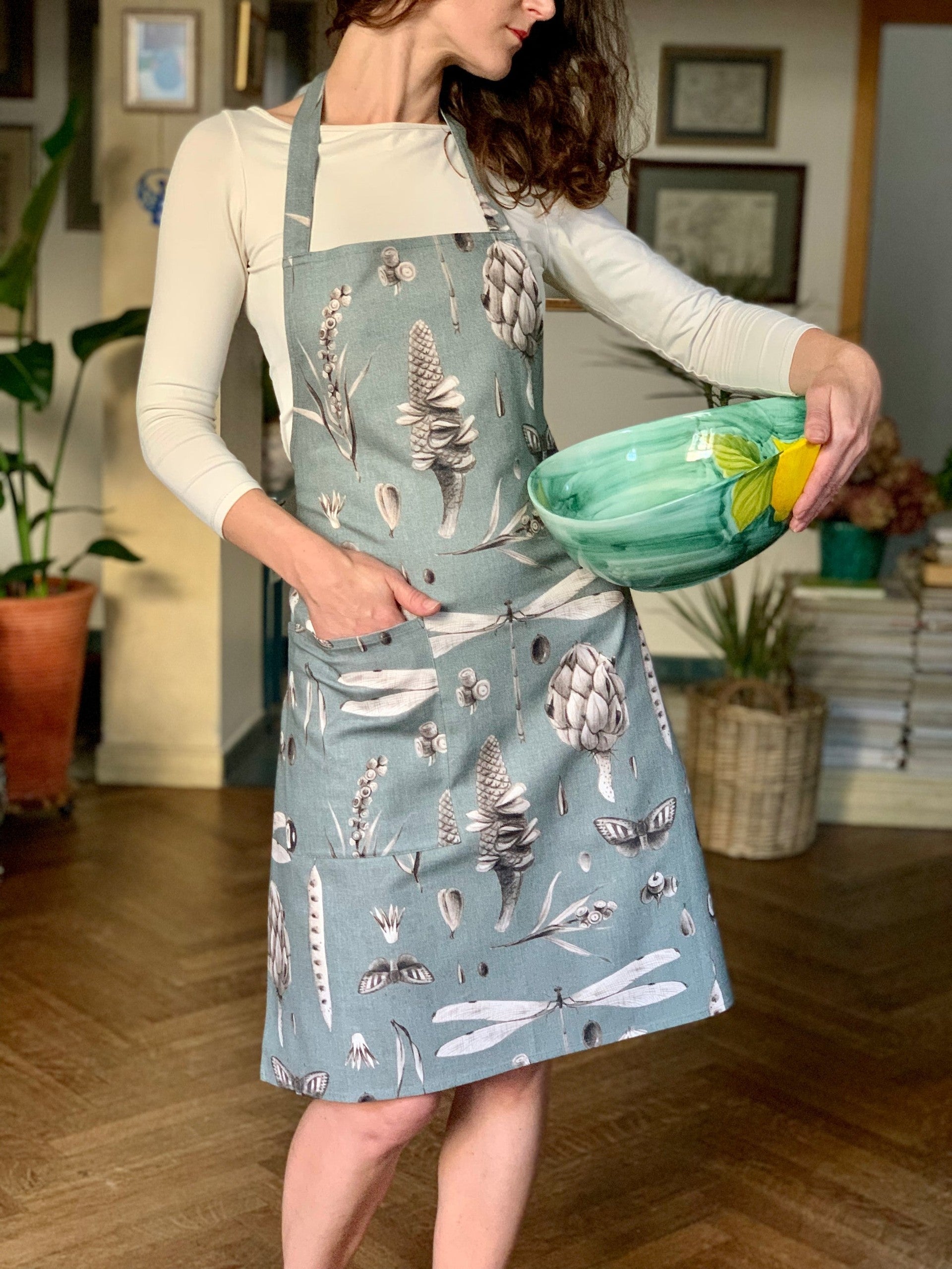 Ladies Apron in Aqua Seeds Cotton Print