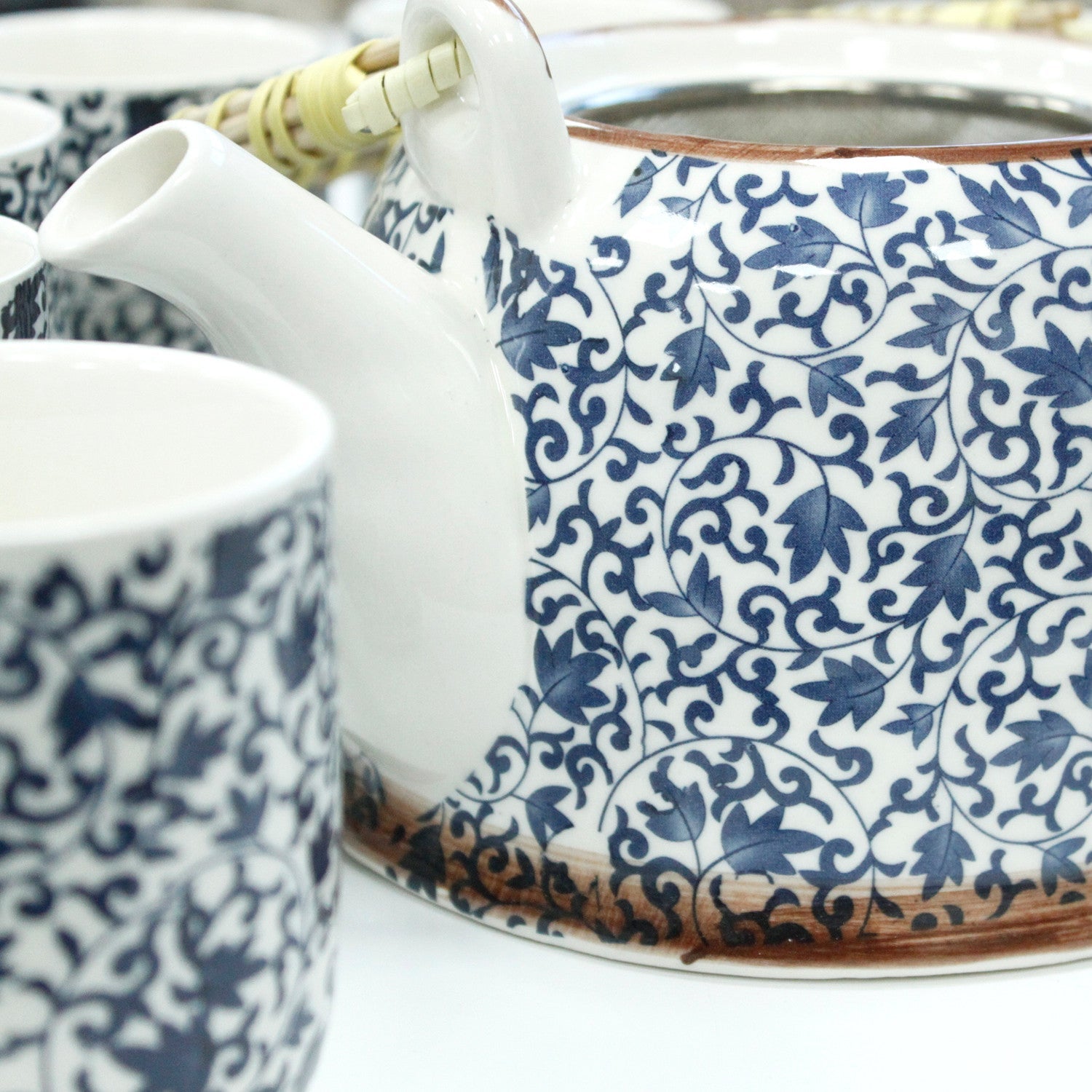 Large Herbal Teapot - Blue Pattern Design