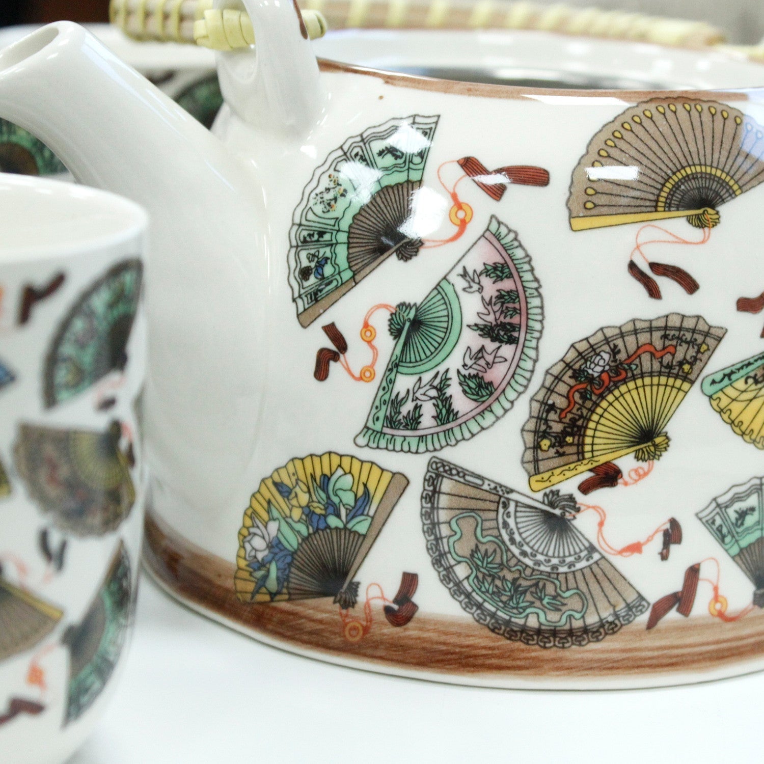 Large Herbal Teapot - China Fan Design