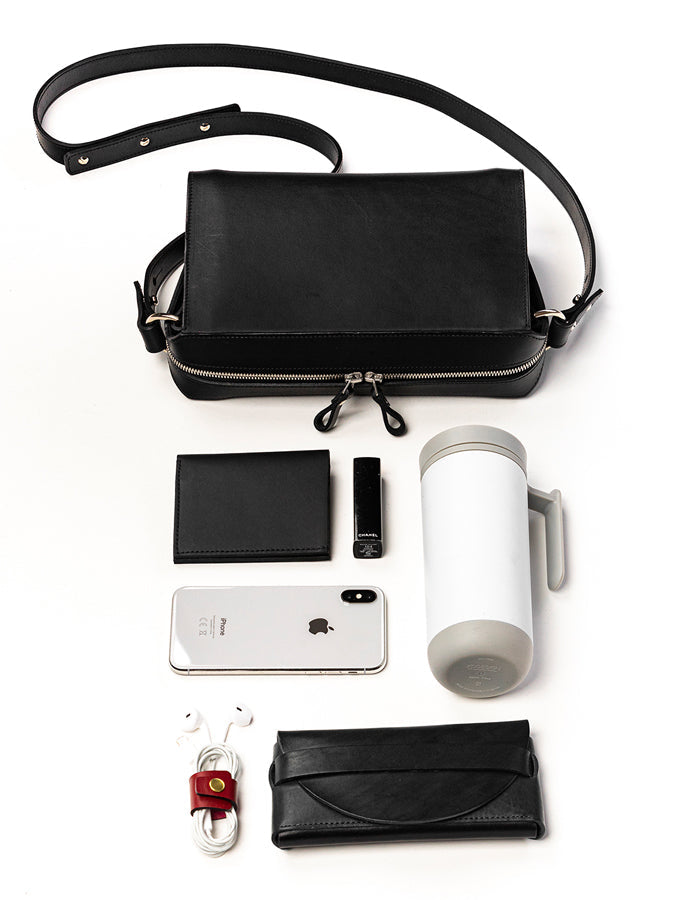 Treasure Box Handbag in Black