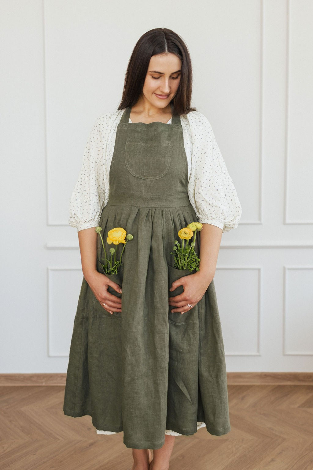 Retro Linen Apron with Adjustable Straps