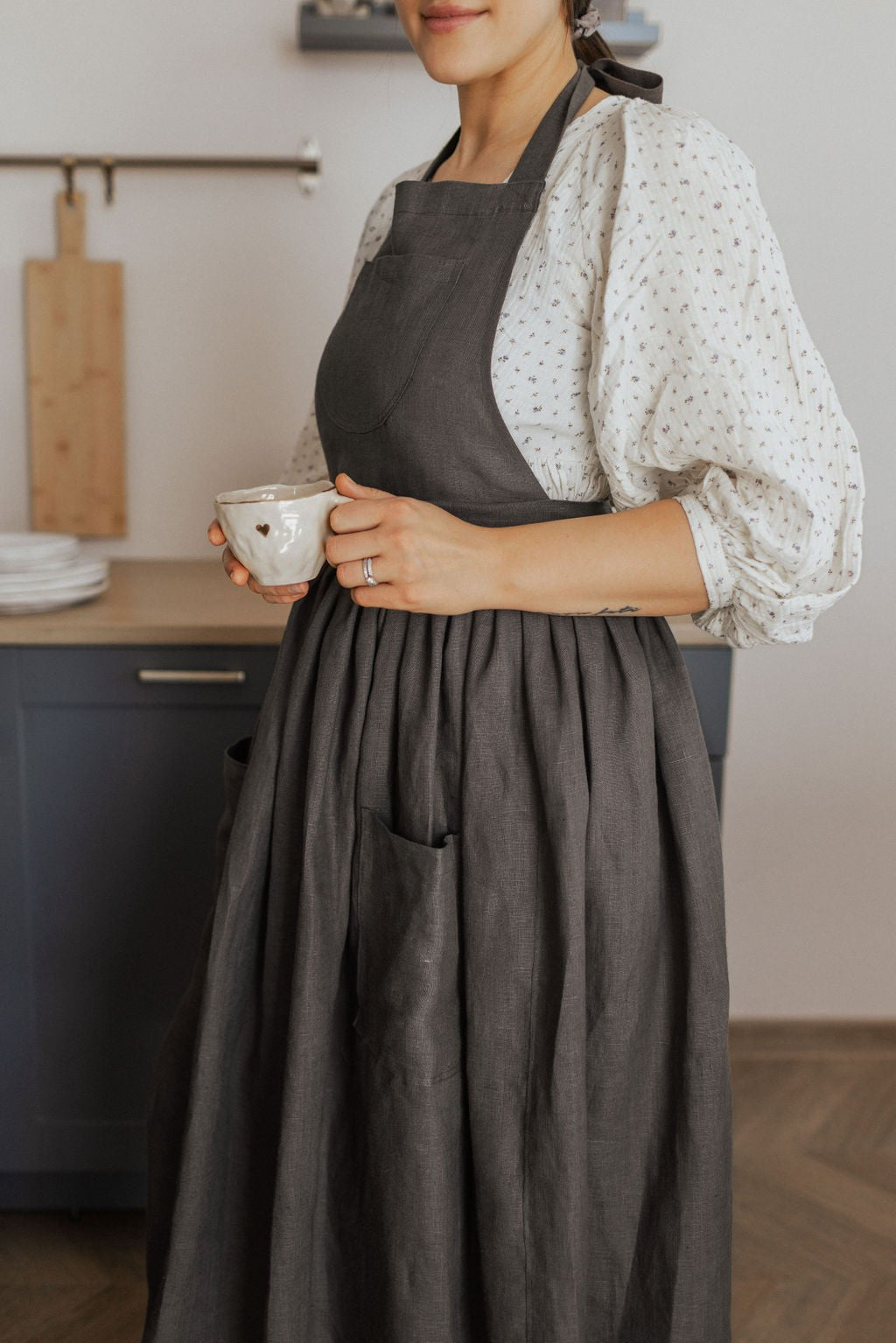 Retro Linen Apron with Adjustable Straps
