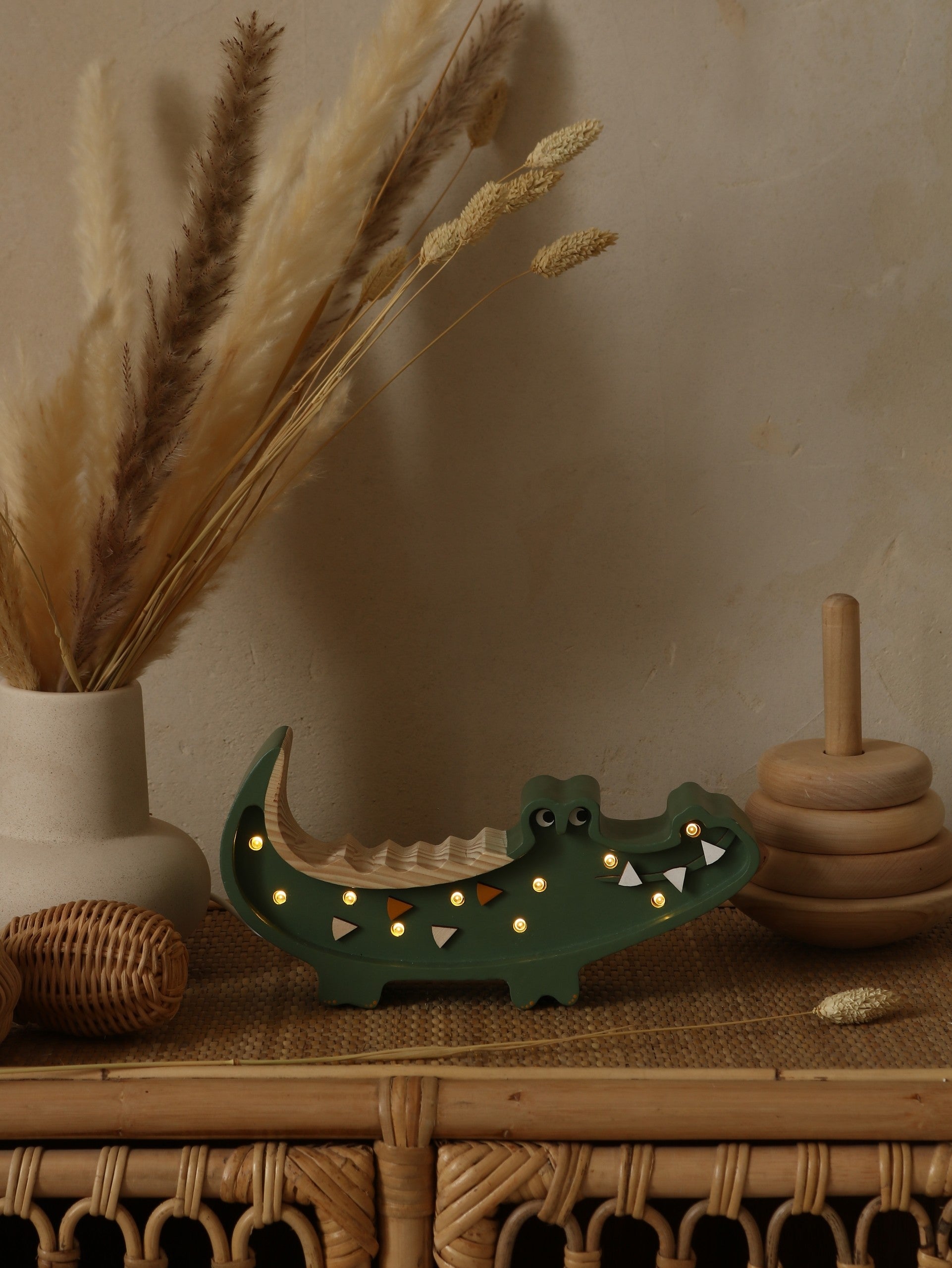Mini Crocodile Kids Table Lamp