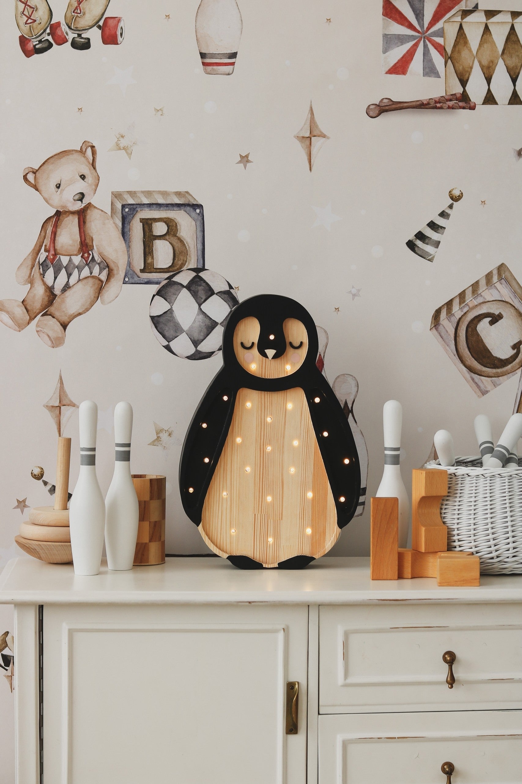 Penguin Night Light for Children&#39;s Bedroom