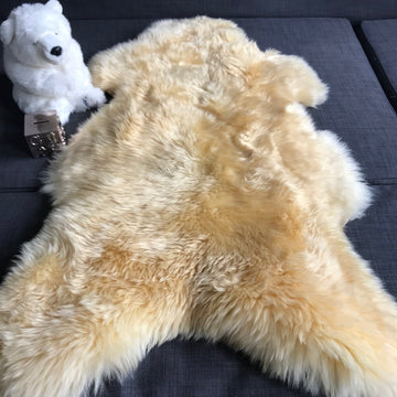Premium natural baby sheepskin, hypoallergenic long fur, medical grade, 100% vegetable tanned, organic free-range, luxury therapeutic hide by Wildash London at brixbailey.com