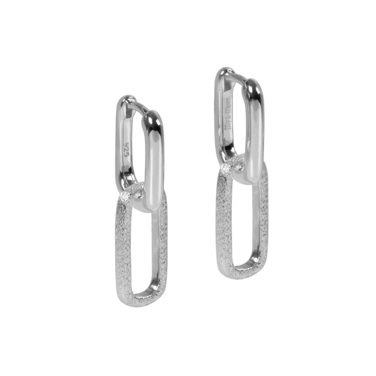 Metropolitan Earrings for Urban Sophistication