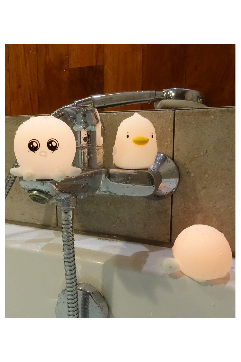 Floating Animal Bath Lamps for Kids – Waterproof &amp; Color-Changing by Rabbit &amp; Friends at brixbailey.com
