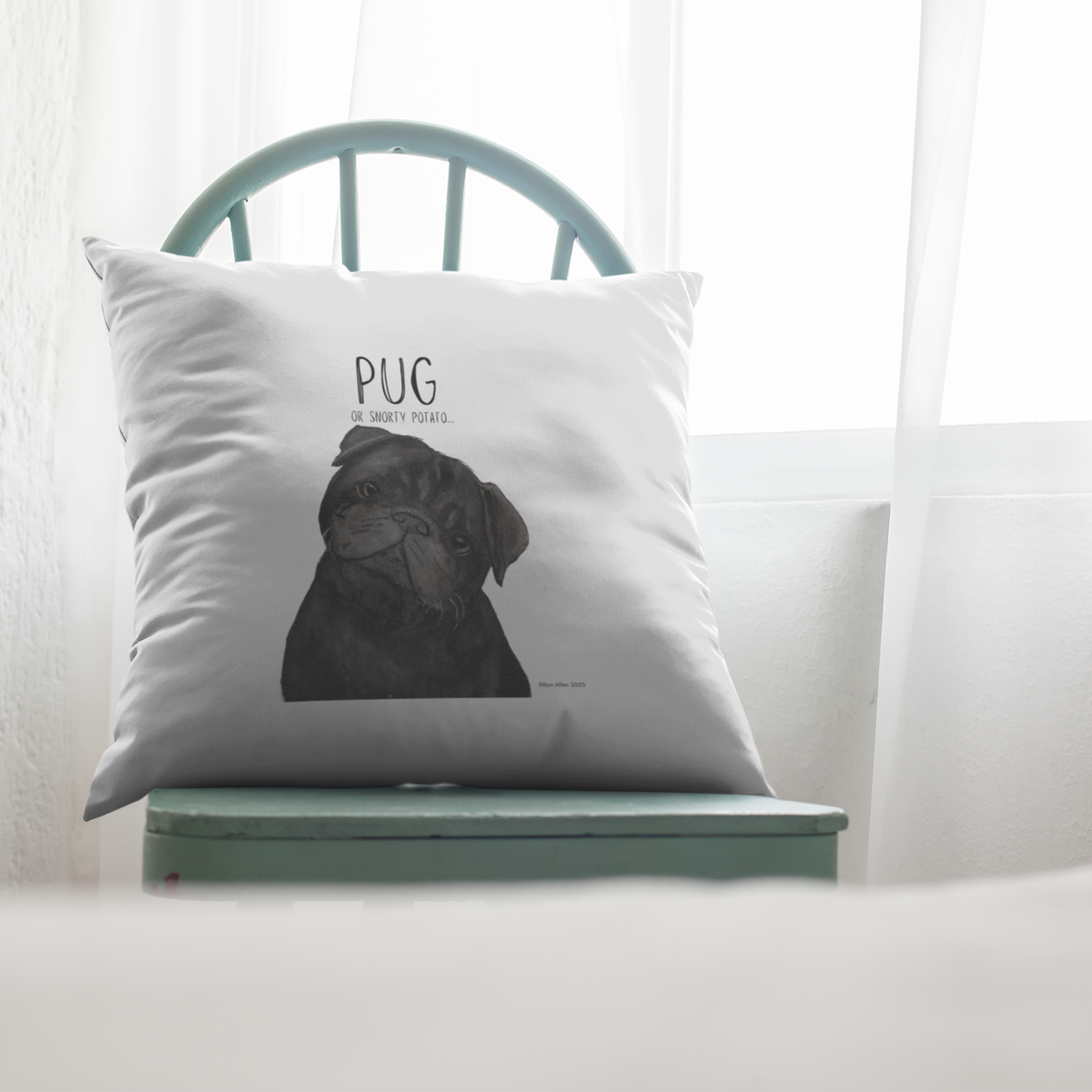 Snuggle Up with Pug Vibes – Adorable Pug Cushion Cover!