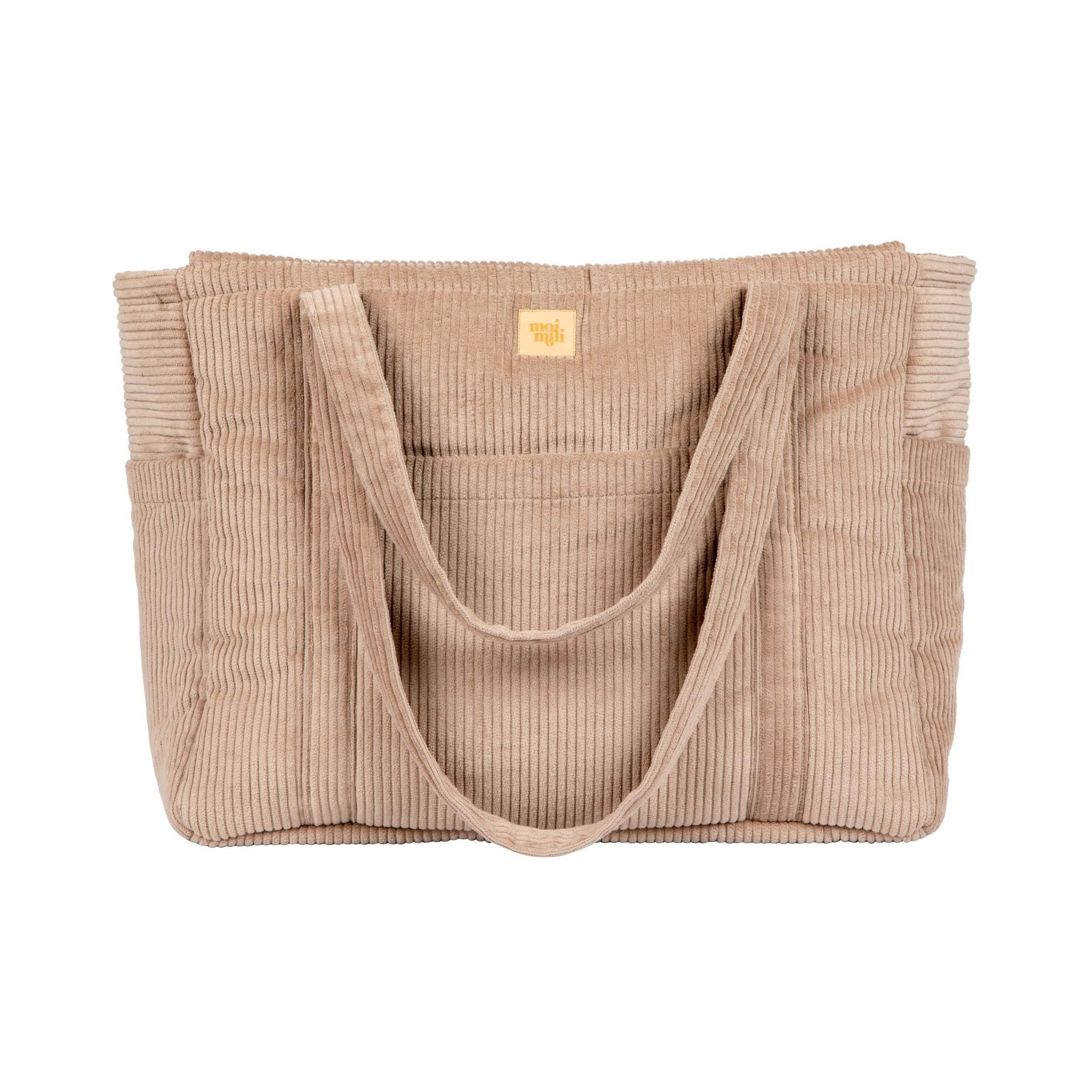 Latte Weekender Bag for Stylish Escapes