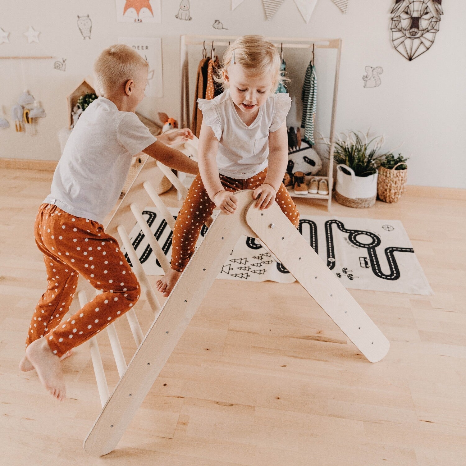 Indoor Climbing Triangle for Energetic Toddlers