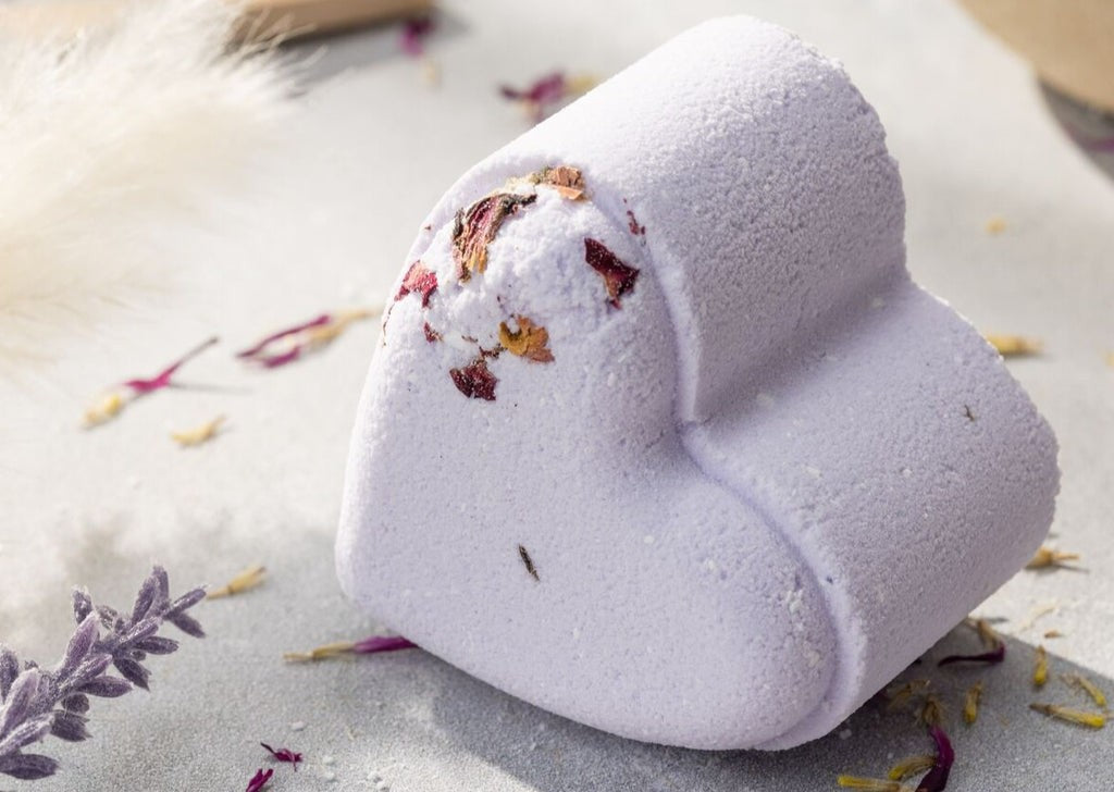 Lavender Heart Shower Steamer Gift Set